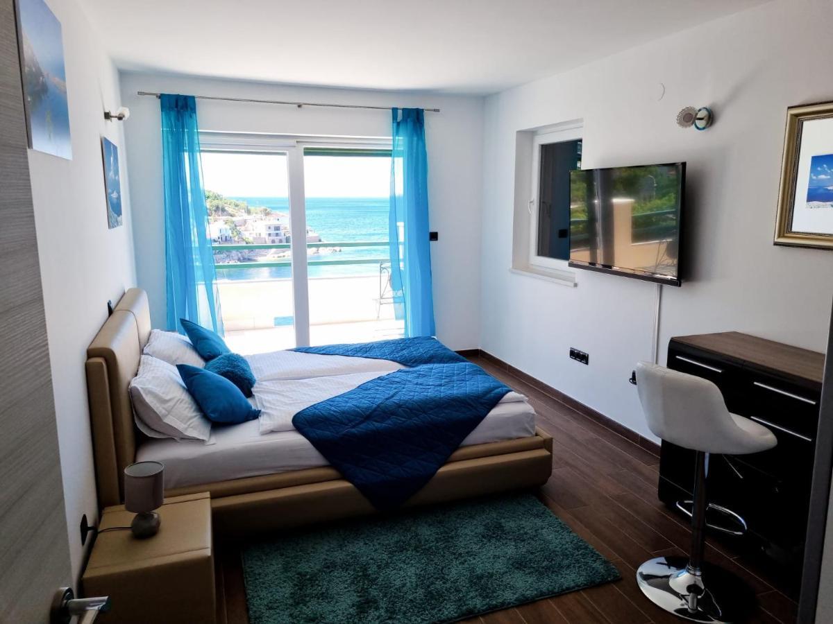 Villa Relax , With Seaview And Two Pools Near Beach Stari Grad Exterior foto